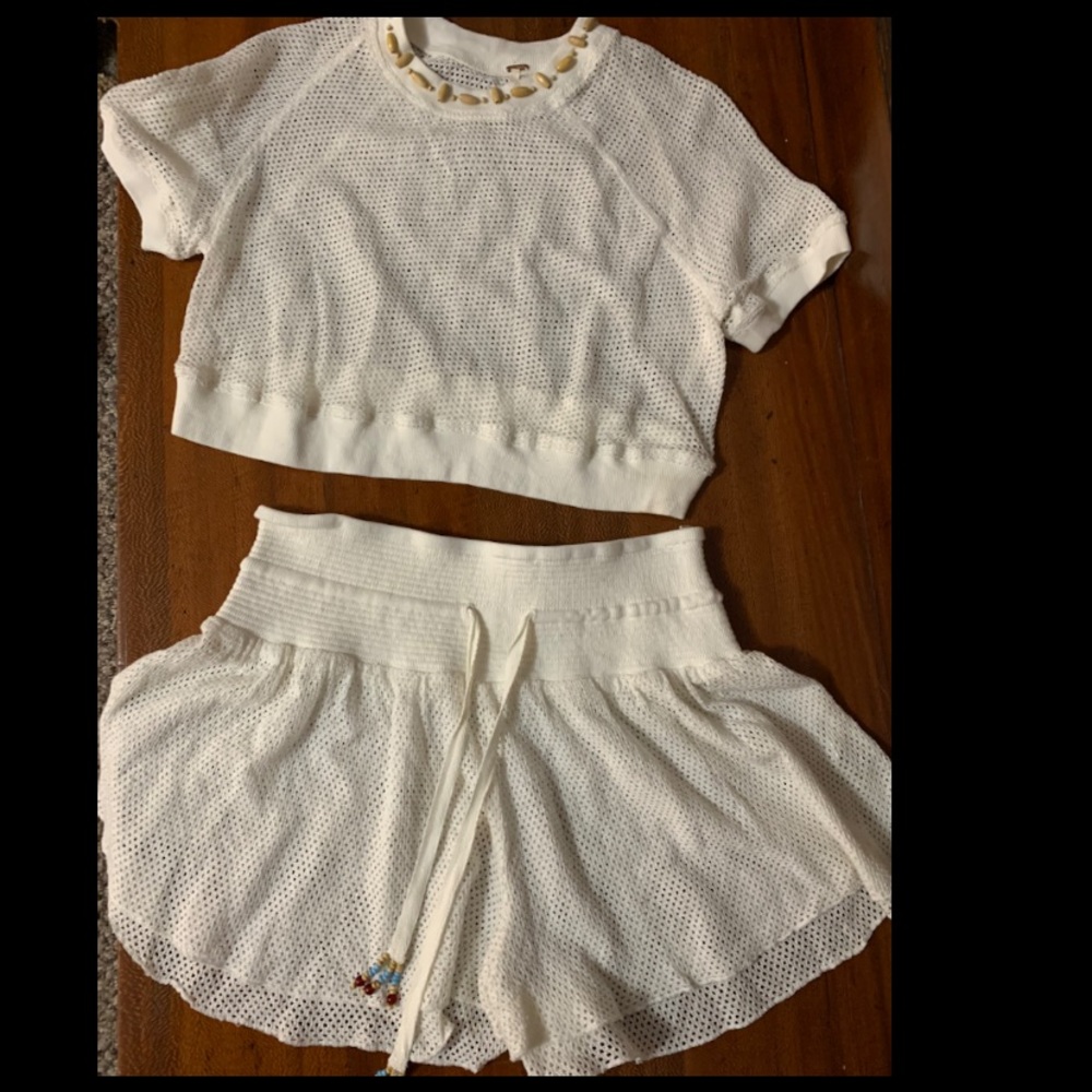 Free people mesh set